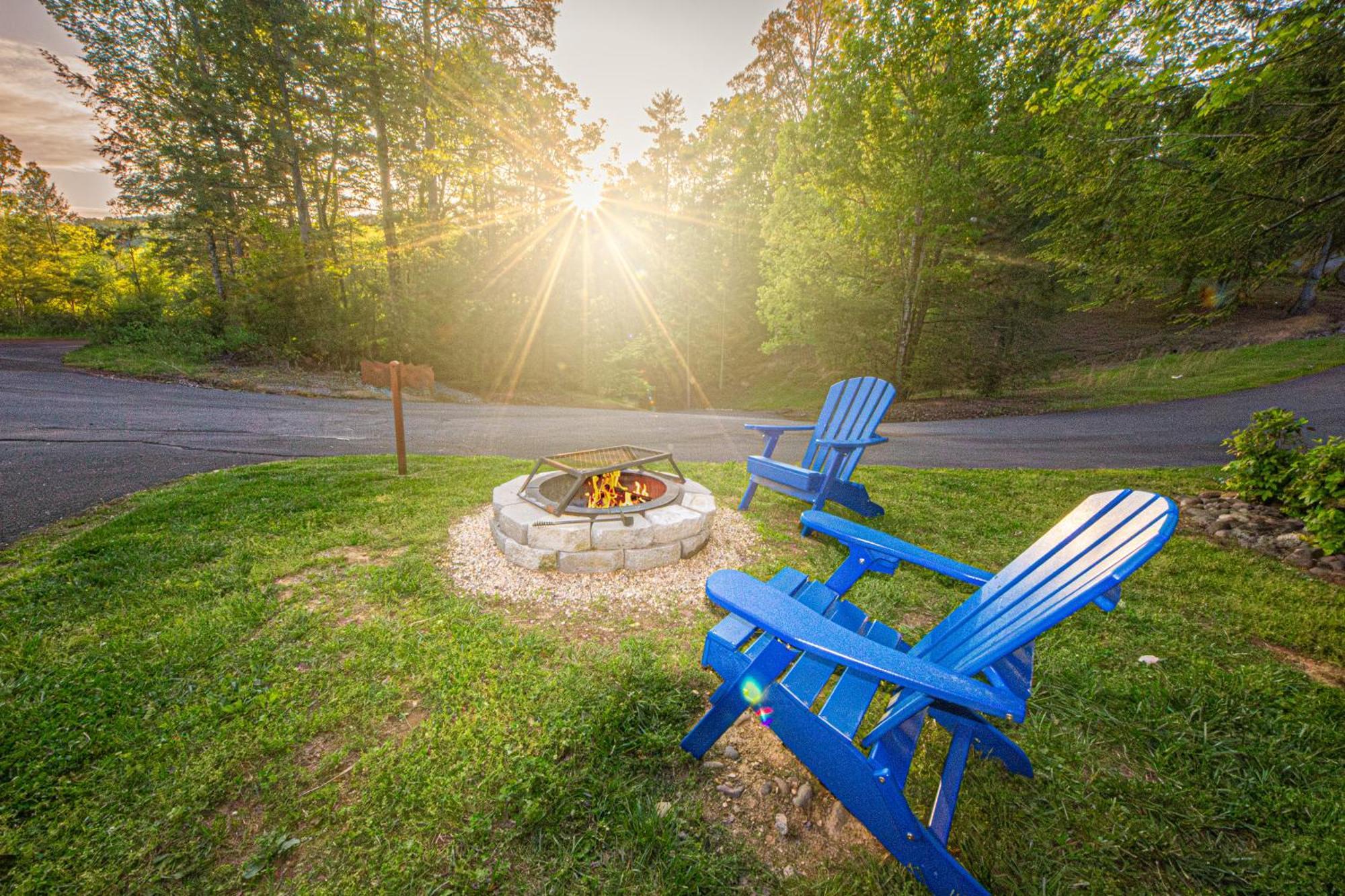 Love Me Tender Studio Cabin Sevierville Quarto foto